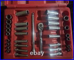 SNAP ON TOOLS 44 Pc 1/4dr Metric SAE 6pt Socket Ratchet Box Set 144TMPB 137