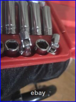 SNAP ON TOOLS 44 Pc 1/4dr Metric SAE 6pt Socket Ratchet Box Set 144TMPB 137
