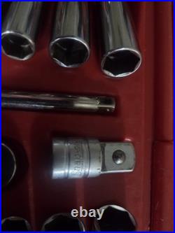 SNAP ON TOOLS 44 Pc 1/4dr Metric SAE 6pt Socket Ratchet Box Set 144TMPB 137