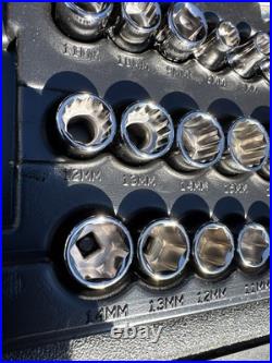 Sears Craftsman USA 55pc Mechanics Tool Set Socket Ratchet 33455 Nos Metric SAE