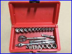 Snap On 23 Piece 1/4 SAE and Metric Socket Ratchet Set In Case