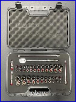 Snap-On 51 PIECE 3/8 DRIVE 6 POINT METRIC SAE GENERAL SERVICE SET SS203507