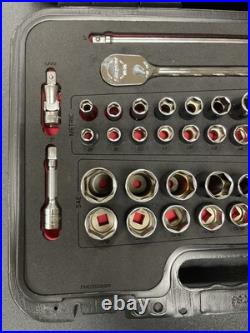 Snap-On 51 PIECE 3/8 DRIVE 6 POINT METRIC SAE GENERAL SERVICE SET SS203507