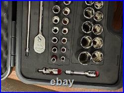 Snap-On 51pc 3/8 Drive 6pt Metric/SAE General Service Set 251FSMBFR
