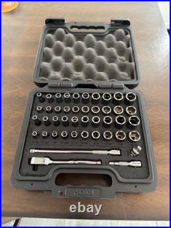 Snap On SS203505 144TMPBFR 44-Piece 1/4 Drive SAE/Metric Socket Set
