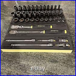 Snap-on 253gss05fhv 53 pc 3/8 essential metric sae sockets ratchets extensions