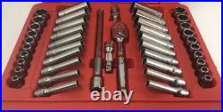 Snap-on 44 Pc 1/4 Drive 6-Point Metric/ SAE General Service Set 144TMPB
