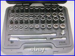 Snap on 44 piece 1/4 drive 6 point SAE and metric ratchet socket service set FDX