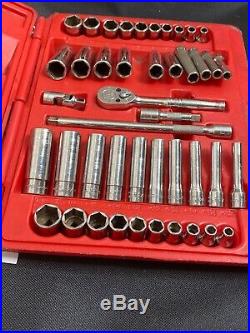 Snap-on Tools 44 pc 1/4 Drive 6-Point Metric/ SAE General Service Set 144TMPB