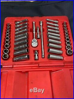 Snap-on Tools 44 pc 1/4 Drive 6-Point Metric/ SAE General Service Set 144TMPB