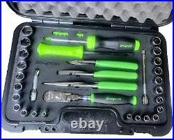 Snap-on Tools NEW 233FSMBFG 3/8dr 33pc METRIC SAE General Service Foam Set