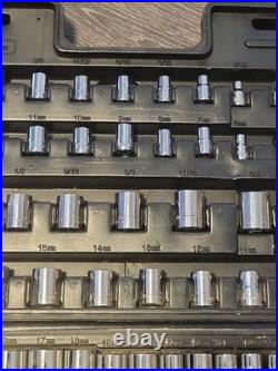 Vintage Craftsman 156pc Metric & SAE Socket Set 1/4 3/8 1/2 Drive Case EE