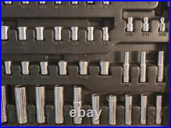 Vintage USA-Made Craftsman 93-Piece Mechanics Tool Set Excellent Condition