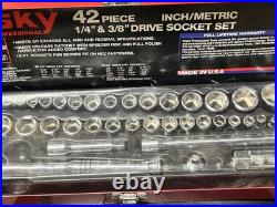 Vtg (NOS)Husky 3/8 & 1/4 Drive Socket Lot 42pc Set with Metal Case USA Tools