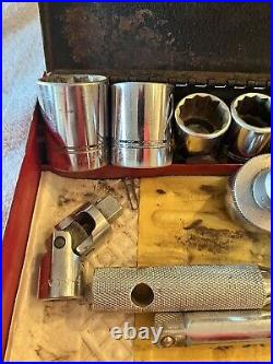 Williams 1/2 Socket Set 32 pieces In Very Good Shape With Box