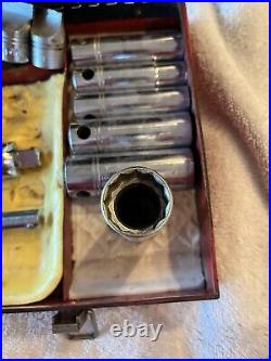 Williams 1/2 Socket Set 32 pieces In Very Good Shape With Box